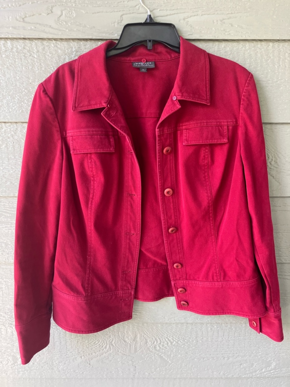 Classiques Entier Vibrant Red Women's Button-Front Jean Jacket